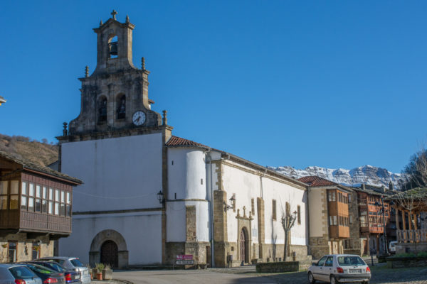 Iglesia VEga de Pas II